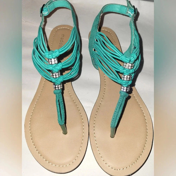 MADDEN GIRL Tangle Green Rhinestone Embellishment Sandals Size 8.5 - Picture 7 of 8